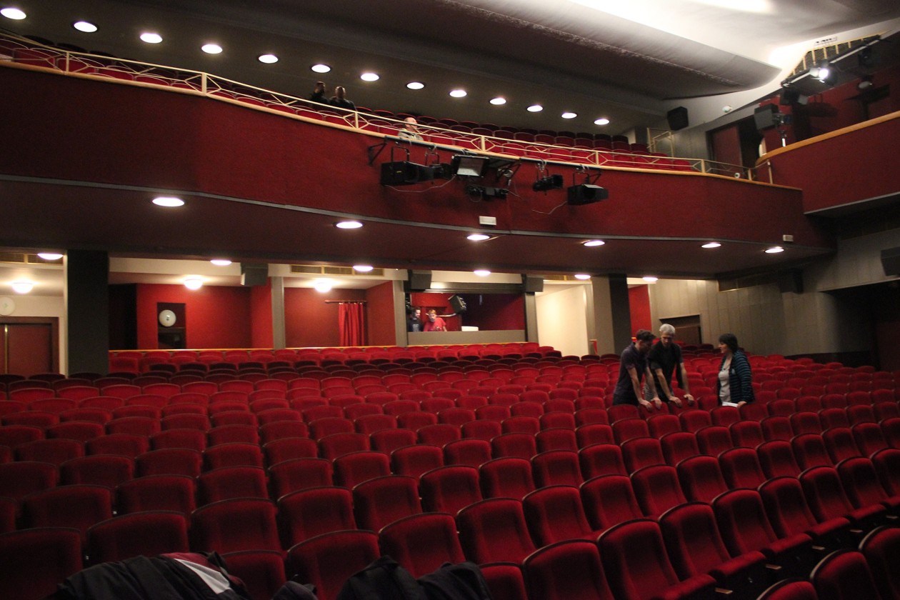 Theatre Studio Dva installs KV2 ESR215's in Prague | News | KV2 Audio