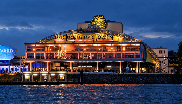 theater_front_6688x3764