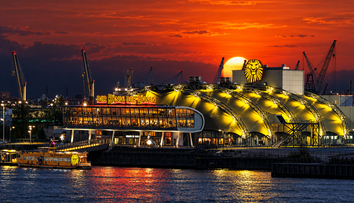 theater_sunset_6688x3764