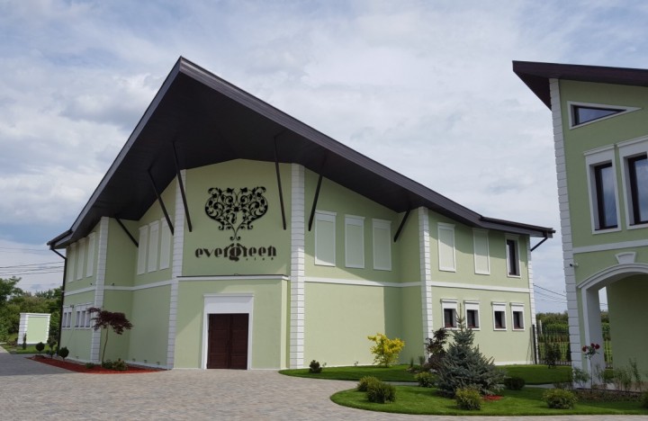 Evergreen Club Complex in Romania Received KV2 Sound 