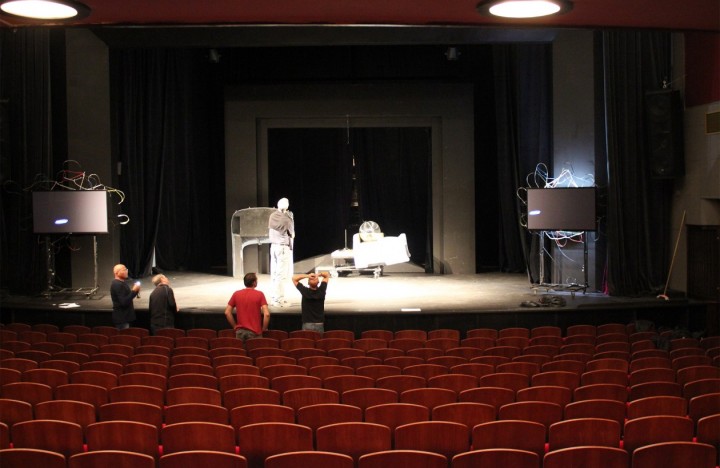 Theatre Studio Dva installs KV2 ESR215's in Prague