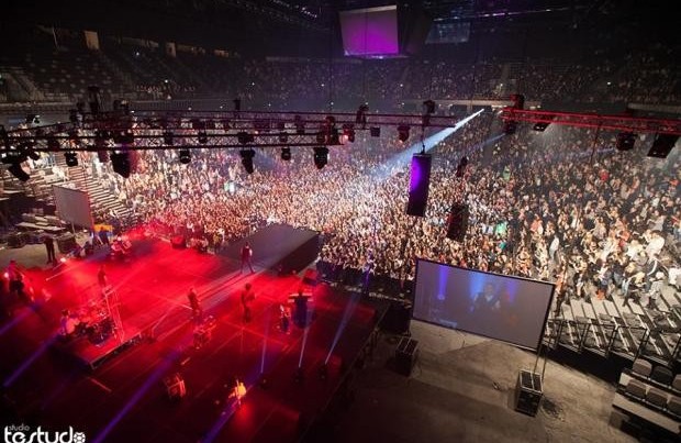 Zeljko Joksimovic held a concert in front of 12 000 people in Split Arena using VHD system