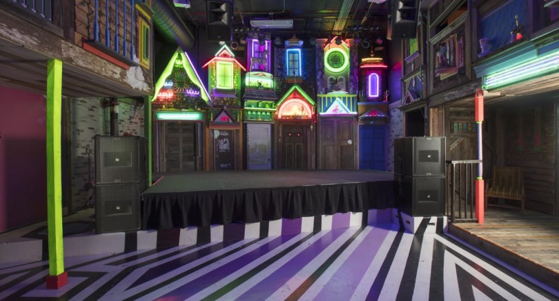 photo of stage