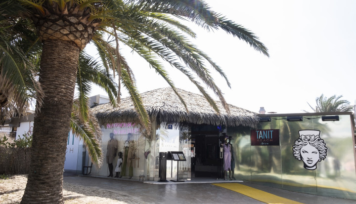 tanit_beach001