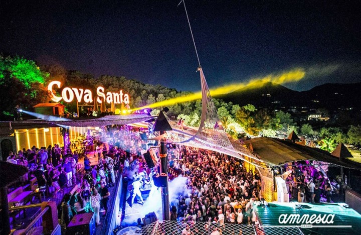 WooMooN at Cova Santa, Ibiza – a complete party experience in the hills of San José