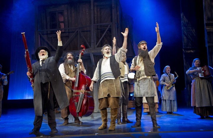 Fiddler on the Roof, UK