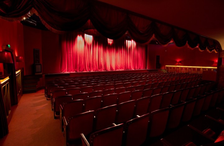 Turay Ida Theatre, Hungary